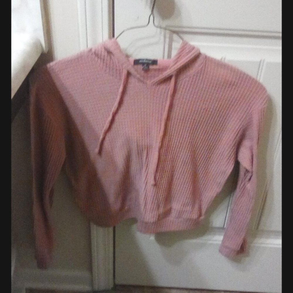 Women's Cream blush sweater crop